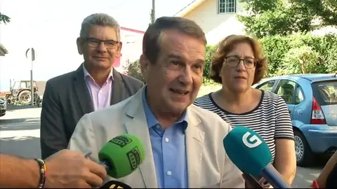 Vigo inició este miércoles el montaje de sus luces de Navidad Vigo inició este miércoles el montaje de sus luces de Navidad