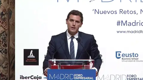 Ciudadanos pide que Sánchez comparezca en el Congreso de forma urgente para esclarecer las "dudas razonables" sobre su tesis doctoral. Ciudadanos pide que Sánchez comparezca en el Congreso de forma urgente para esclarecer las "dudas razonables" sobre su tesis doctoral.