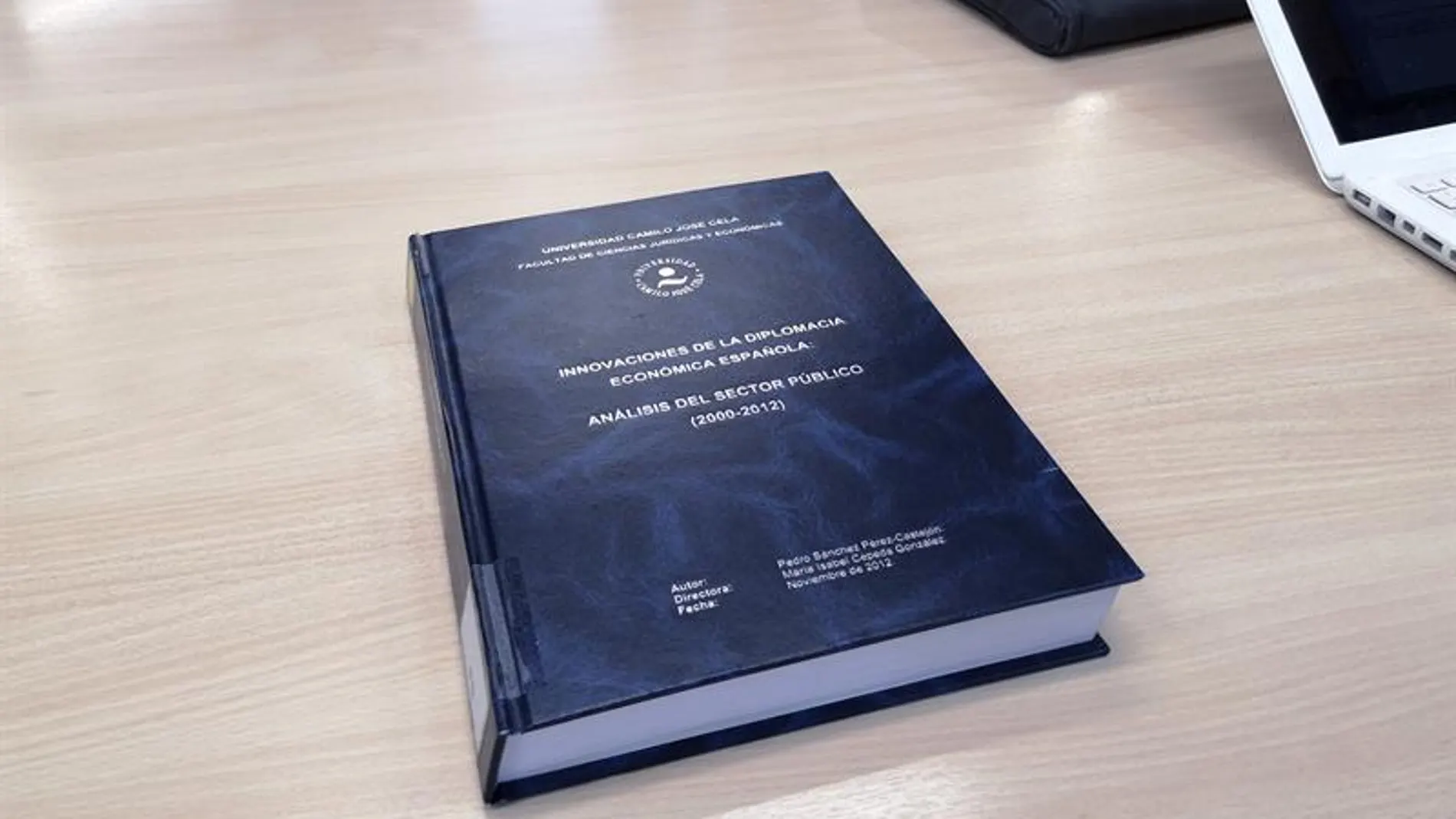 Portada de la tesis doctoral de Pedro Sánchez Portada de la tesis doctoral de Pedro Sánchez
