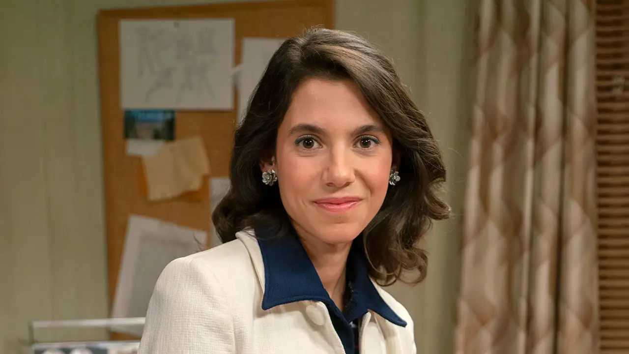 Natalia Huarte es Carolina Álvarez