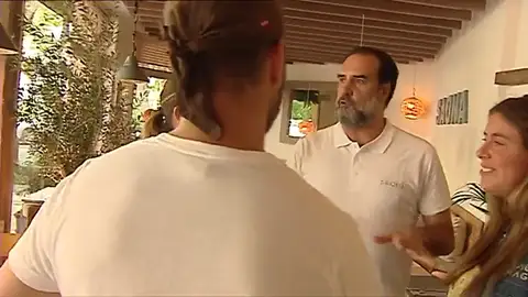 Historias de cómo sobrevivir a 10 años de crisis Historias de cómo sobrevivir a 10 años de crisis