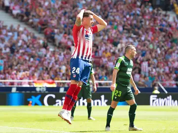 Giménez se desespera en el partido contra el Eibar Giménez se desespera en el partido contra el Eibar