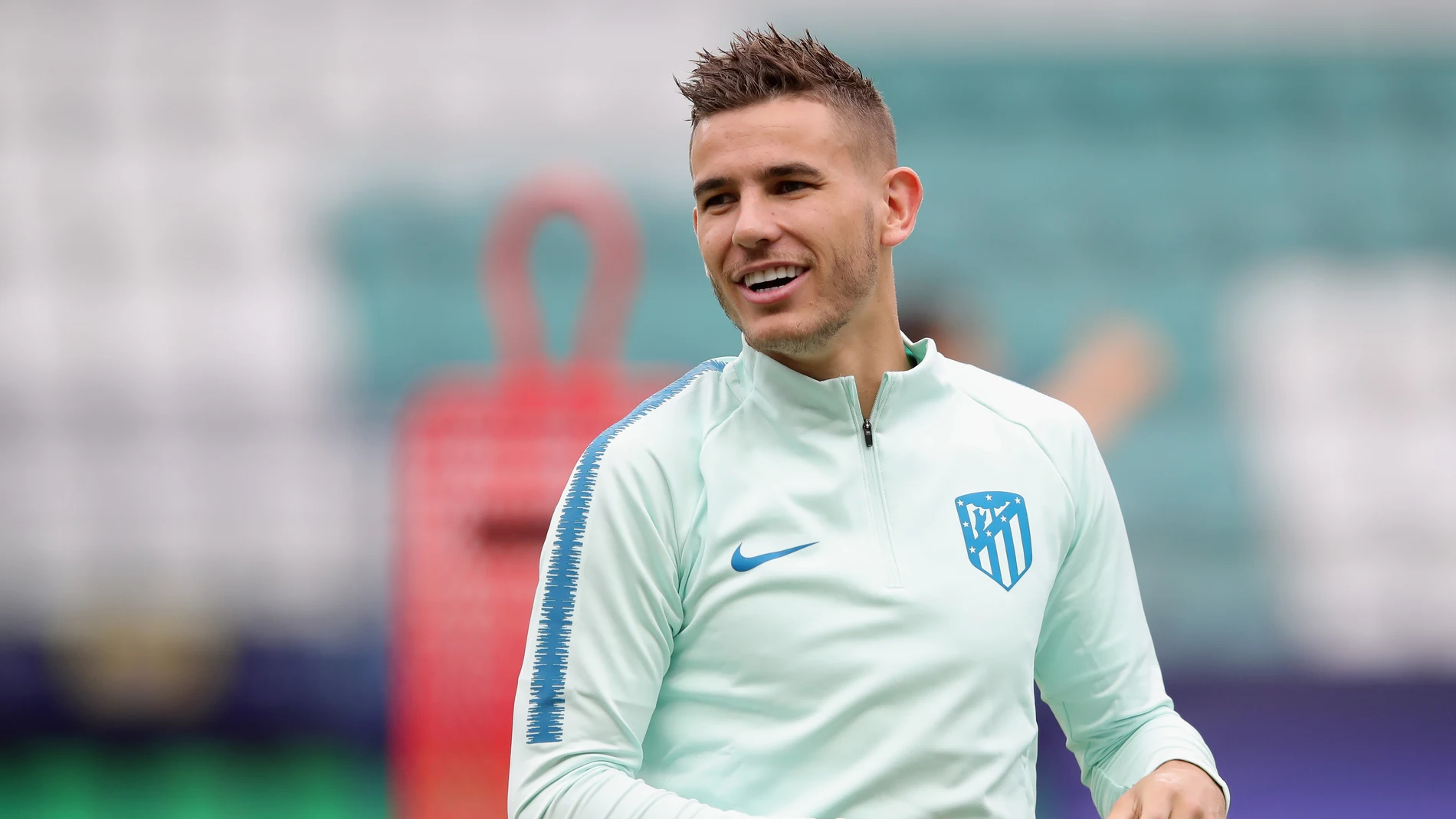 Lucas Hernández, en un entrenamiento con el Atlético de Madrid Lucas Hernández, en un entrenamiento con el Atlético de Madrid
