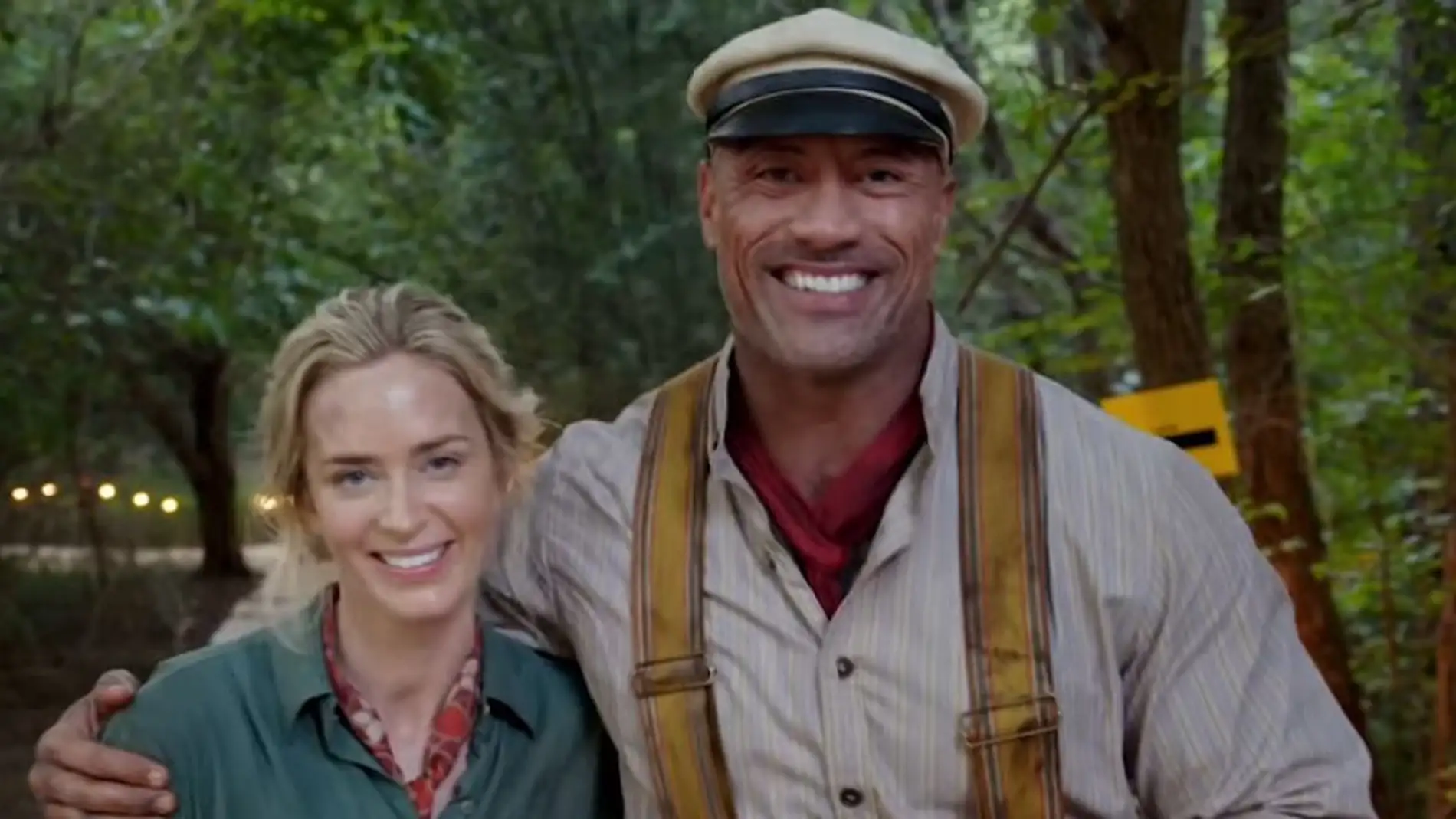 Emily Blunt y Dwayne Johnson en 'Jungle Cruise'
