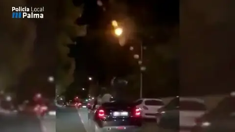 La Policía investiga un caso de conducción temeraria gracias a la colaboración ciudadana La Policía investiga un caso de conducción temeraria gracias a la colaboración ciudadana