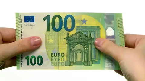 Así serán los nuevos billetes de 100 y 200 euros Así serán los nuevos billetes de 100 y 200 euros