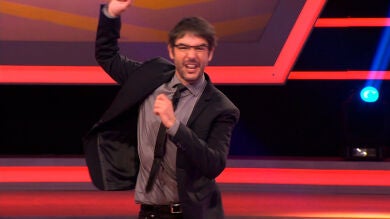 Juanra Bonet deleita a todos en '¡Boom!' al ritmo de Tom Jones y con el popular 'baile de Carlton'