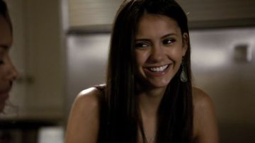 Nina Dobrev en 'Crónicas vampíricas' Nina Dobrev en 'Crónicas vampíricas'