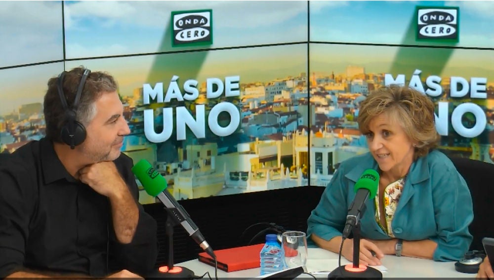 La ministra de Sanidad, María Luisa Carcedo, en Más de uno, con Carlos Alsina
