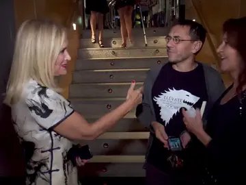 La expresidenta Cifuentes reaparece en el cine La expresidenta Cifuentes reaparece en el cine