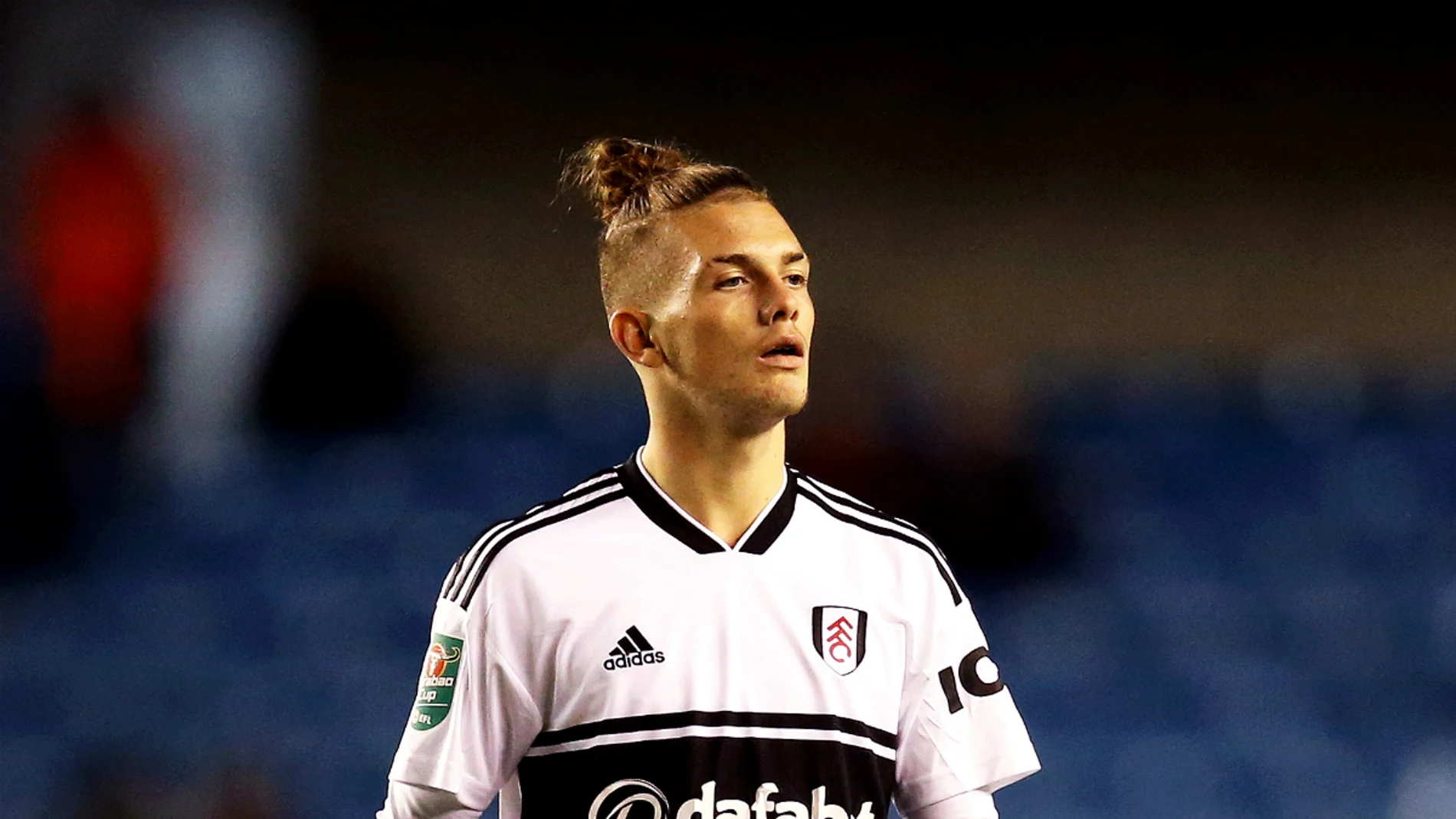 Elliott, con el Fulham Elliott, con el Fulham