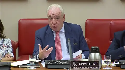 El vídeo en el expresidente de FCC Construcción reconoce donaciones al PP, pero las desvincula de adjudicaciones de obra pública El vídeo en el expresidente de FCC Construcción reconoce donaciones al PP, pero las desvincula de adjudicaciones de obra pública