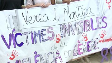 Concentración en repulsa por los asesinatos de dos niñas en Castellón