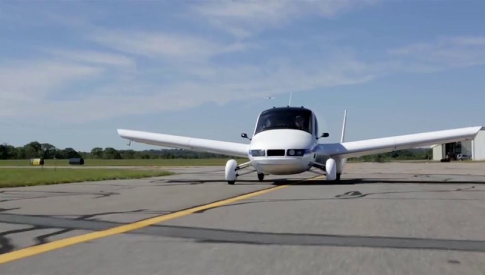 El primer coche volador del mundo saldrá a la venta en octubre 