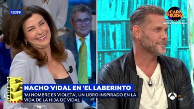 El divertido momento en el que Arenales Serrano descubre en 'Espejo Público' que Nacho Vidal es actor porno