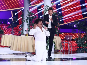 Ángel Cristo, Joselito… ¿a quién se parece José Corbacho que hace llorar de la risa al jurado? Ángel Cristo, Joselito… ¿a quién se parece José Corbacho que hace llorar de la risa al jurado?