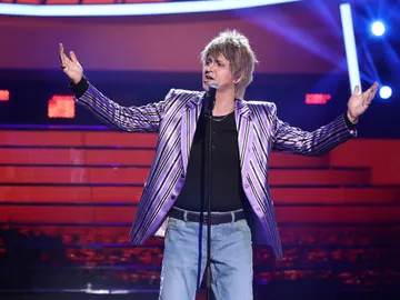 Manu Sánchez nos deja alucinados como Rod Stewart en ‘Have you ever seen the rain?’ Manu Sánchez nos deja alucinados como Rod Stewart en ‘Have you ever seen the rain?’