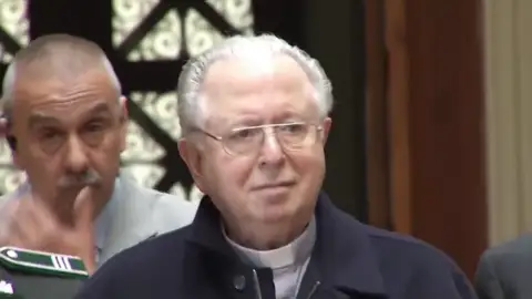 El Papa Francisco expulsa del sacerdocio al chileno Fernando Karadima, acusado de abusos sexuales El Papa Francisco expulsa del sacerdocio al chileno Fernando Karadima, acusado de abusos sexuales