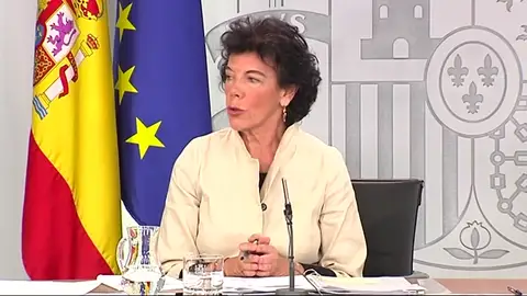 Celaá en el Consejo de Ministros Celaá en el Consejo de Ministros