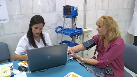 NUEVA mujeres corazón NUEVA mujeres corazón