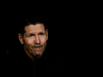 Simeone, durante el Real Madrid-Atlético de Madrid Simeone, durante el Real Madrid-Atlético de Madrid