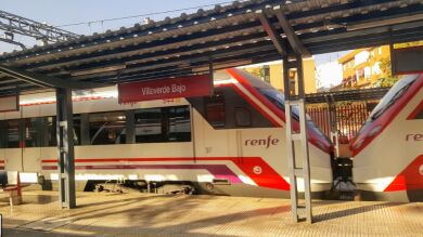 Muere atropellada por un tren una mujer cuando huía de una colisión de tráfico