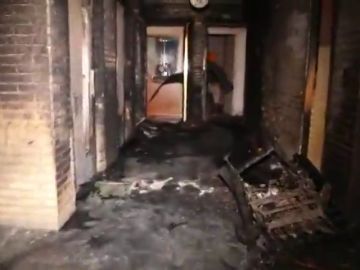 Más de 30 intoxicados por inhalación de humo en el incendio de un edificio en Madrid