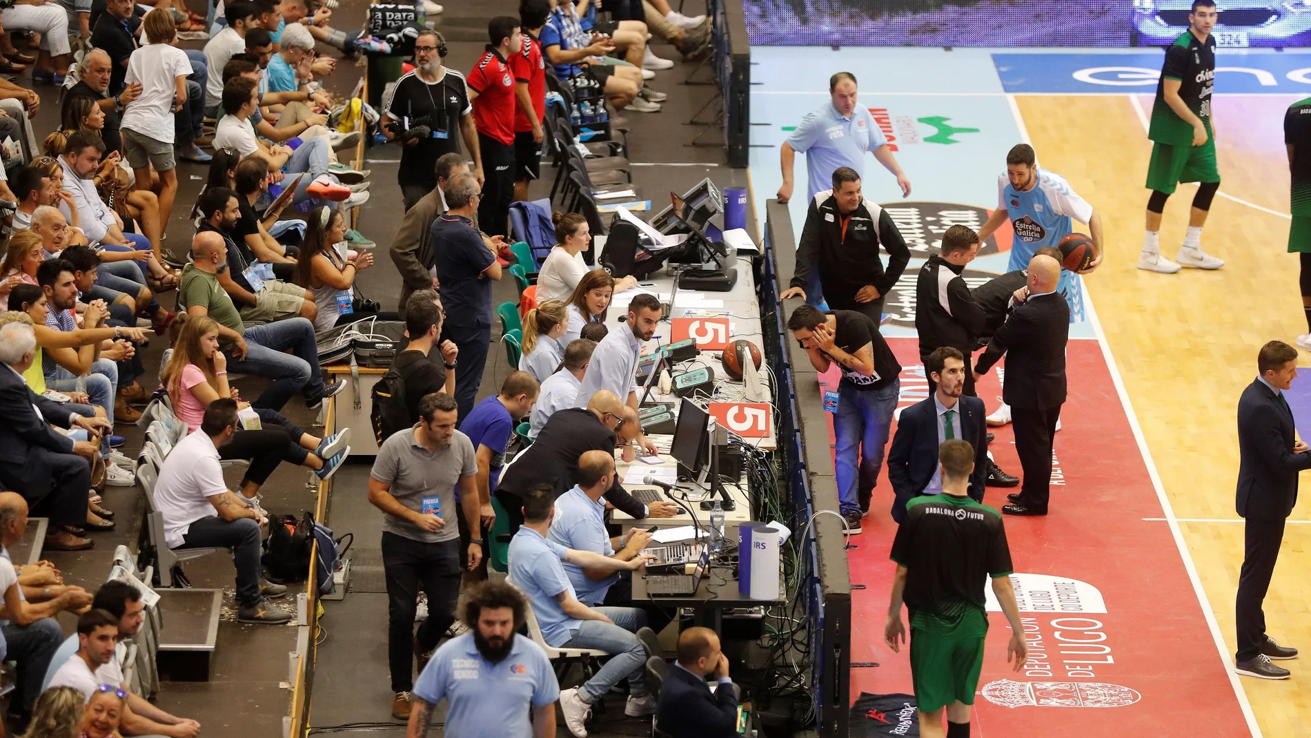 La mesa del Breogán-Joventut La mesa del Breogán-Joventut