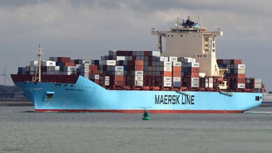 El deshielo en el Ártico permite abrir nuevas rutas marítimas para los barcos cargueros 