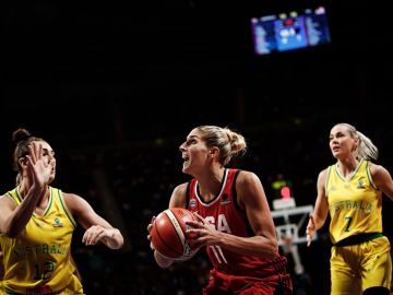 Momento de la final del Mundial de baloncesto femenino entre Estados Unidos y Australia