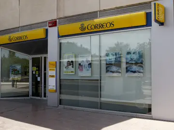 Imagen de archivo: Oficina de correos Imagen de archivo: Oficina de correos