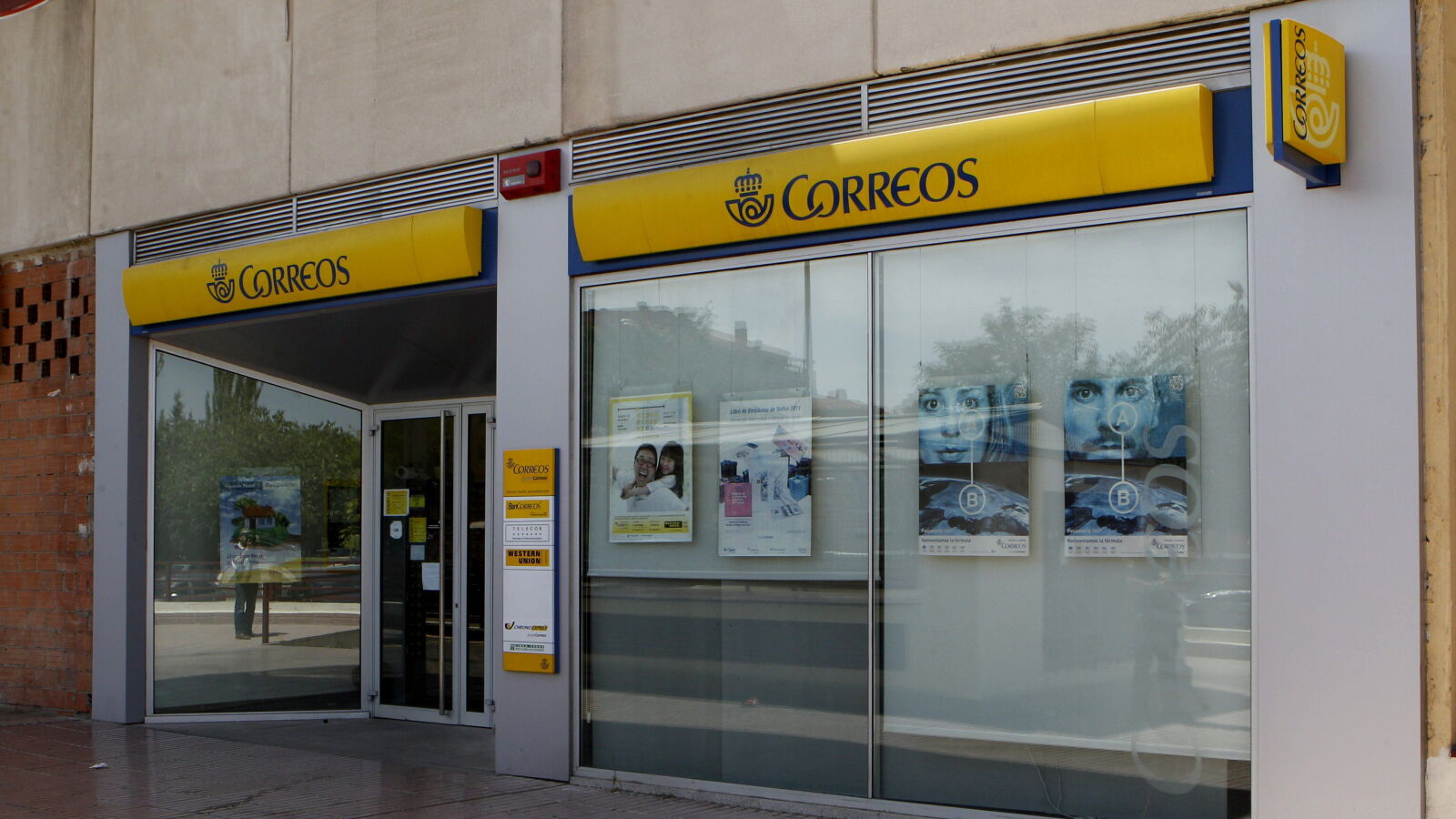 Correos gestiona casi un millón de solicitudes de voto para las elecciones del 26 de mayo