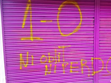 Pintada en el comercio de la madre de Rivera Pintada en el comercio de la madre de Rivera