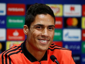 Varane, durante una rueda de prensa