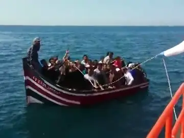 La llegada de pateras a la costa alicantina se en cifras similares a las del año pasado La llegada de pateras a la costa alicantina se en cifras similares a las del año pasado