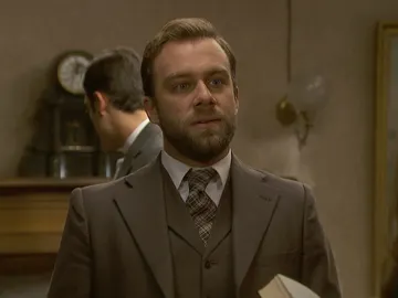 Prudencio y Julieta, a punto de descubrir el problema que necesita resolver Gonzalo Prudencio y Julieta, a punto de descubrir el problema que necesita resolver Gonzalo