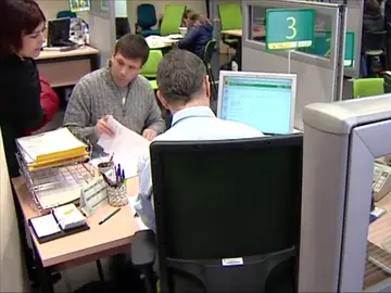 Los funcionarios exigen acabar con el abuso y la temporalidad Los funcionarios exigen acabar con el abuso y la temporalidad