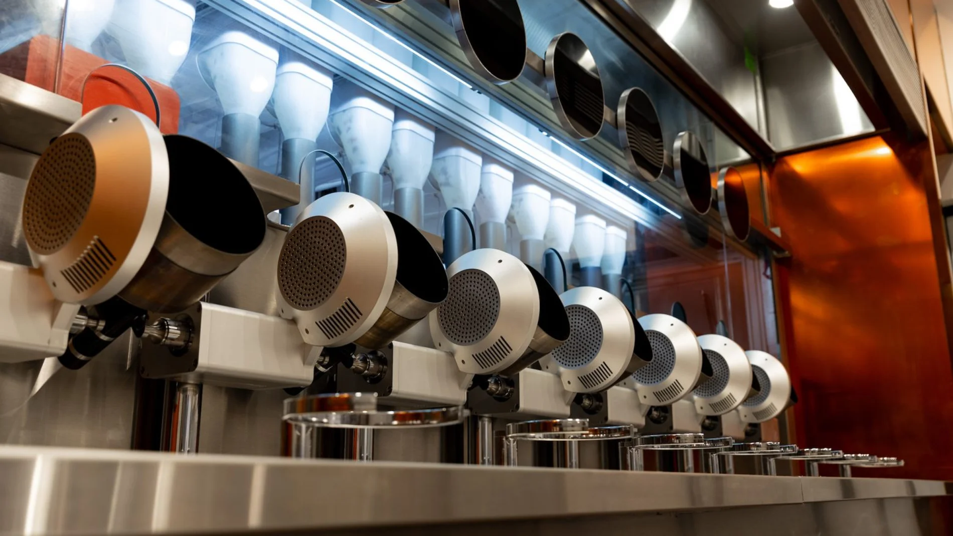 Robots en un restaurante Robots en un restaurante