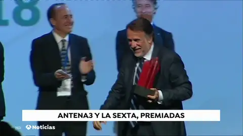 Antena 3 y La Sexta, premiadas por sus campañas de 'Ponle Freno' y 'Constantes y Vitales' Antena 3 y La Sexta, premiadas por sus campañas de 'Ponle Freno' y 'Constantes y Vitales'