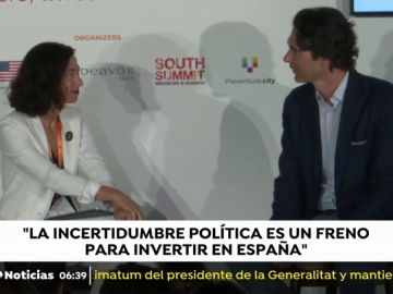 Inversores internacionales advierten de que la incertidumbre política y regulatoria es la principal barrera para hacer en España