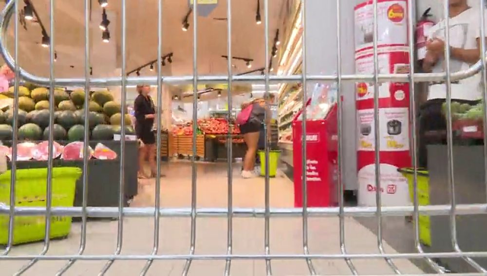 La OCU lanza la campaña #NoCuela para alertar de la ofertas engañosas en supermercados