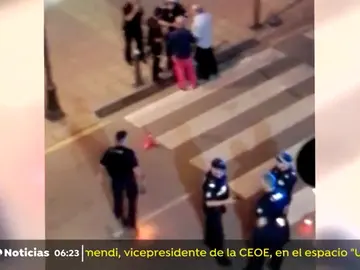 Tirotean, dan una paliza y secuestran a un hombre que estaba cenando en un restaurante de Estepona Tirotean, dan una paliza y secuestran a un hombre que estaba cenando en un restaurante de Estepona