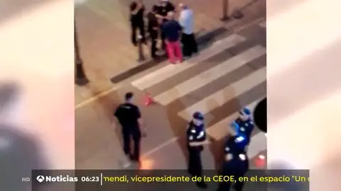 Tirotean, dan una paliza y secuestran a un hombre que estaba cenando en un restaurante de Estepona Tirotean, dan una paliza y secuestran a un hombre que estaba cenando en un restaurante de Estepona