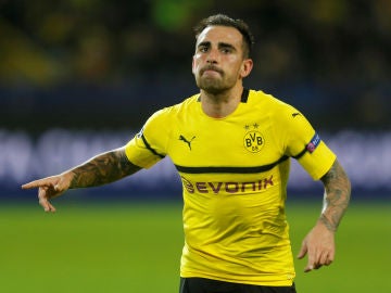 Paco Alcácer celebra su gol con el Borussia Dortmund