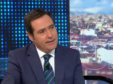 El candidato a la Presidencia de la CEOE, sobre la de cuotas de mujeres en las empresas: "Puede perder competitividad" El candidato a la Presidencia de la CEOE, sobre la de cuotas de mujeres en las empresas: "Puede perder competitividad"