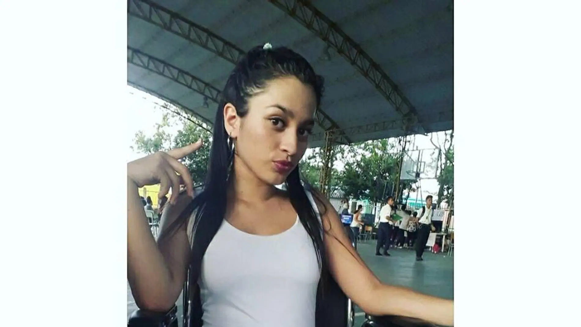 La joven que perdió a su bebé tras hacerse un tatuaje La joven que perdió a su bebé tras hacerse un tatuaje