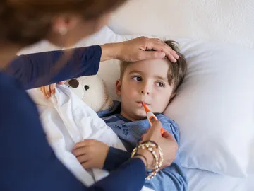 Niño enfermo Niño enfermo