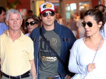 David Bisbal junto a su padre y Elena Tablada David Bisbal junto a su padre y Elena Tablada