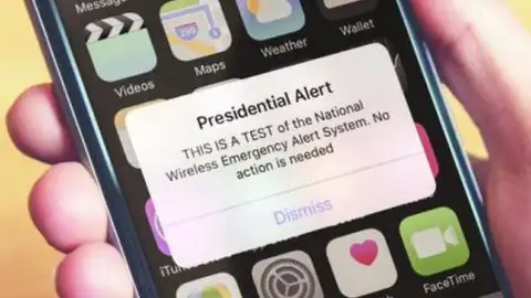 Mensaje de alerta enviado por Trump a los móviles del país Mensaje de alerta enviado por Trump a los móviles del país