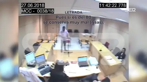 Un juez llama "bicho" e "hija de puta" a una víctima de violencia de género Un juez llama "bicho" e "hija de puta" a una víctima de violencia de género